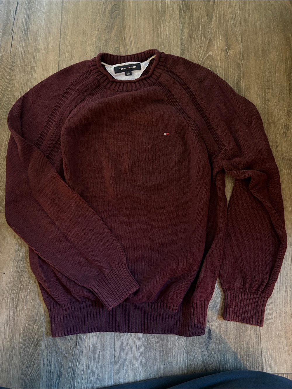 Tommy Hilfiger Men's Burgundy Crewneck Sweater